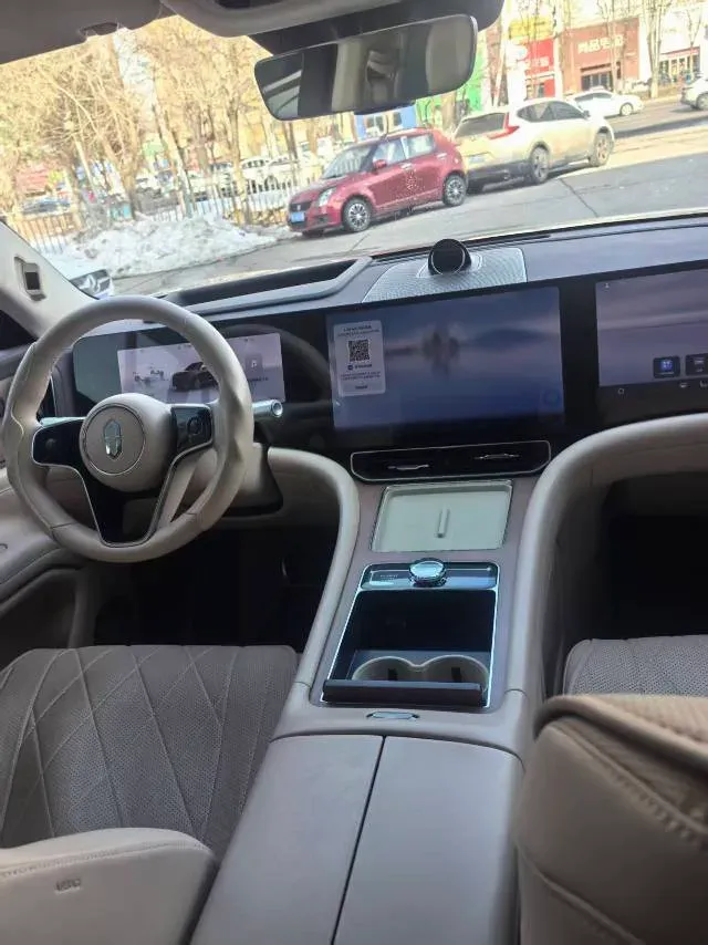 2024 AITO AITO M9 1.5T 152HP L4 REEV 42KWH,autocango,china used car exporter,china ev exporter,chinese used car exporter,chinese used ev exporter