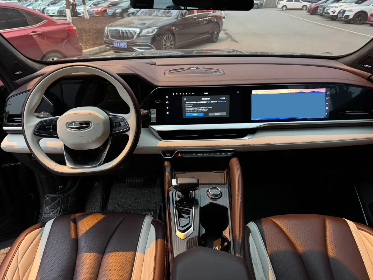 2021 Geely Monjaro 2.0T 218HP L4 7DCT,autocango,china used car exporter,china ev exporter,chinese used car exporter,chinese used ev exporter