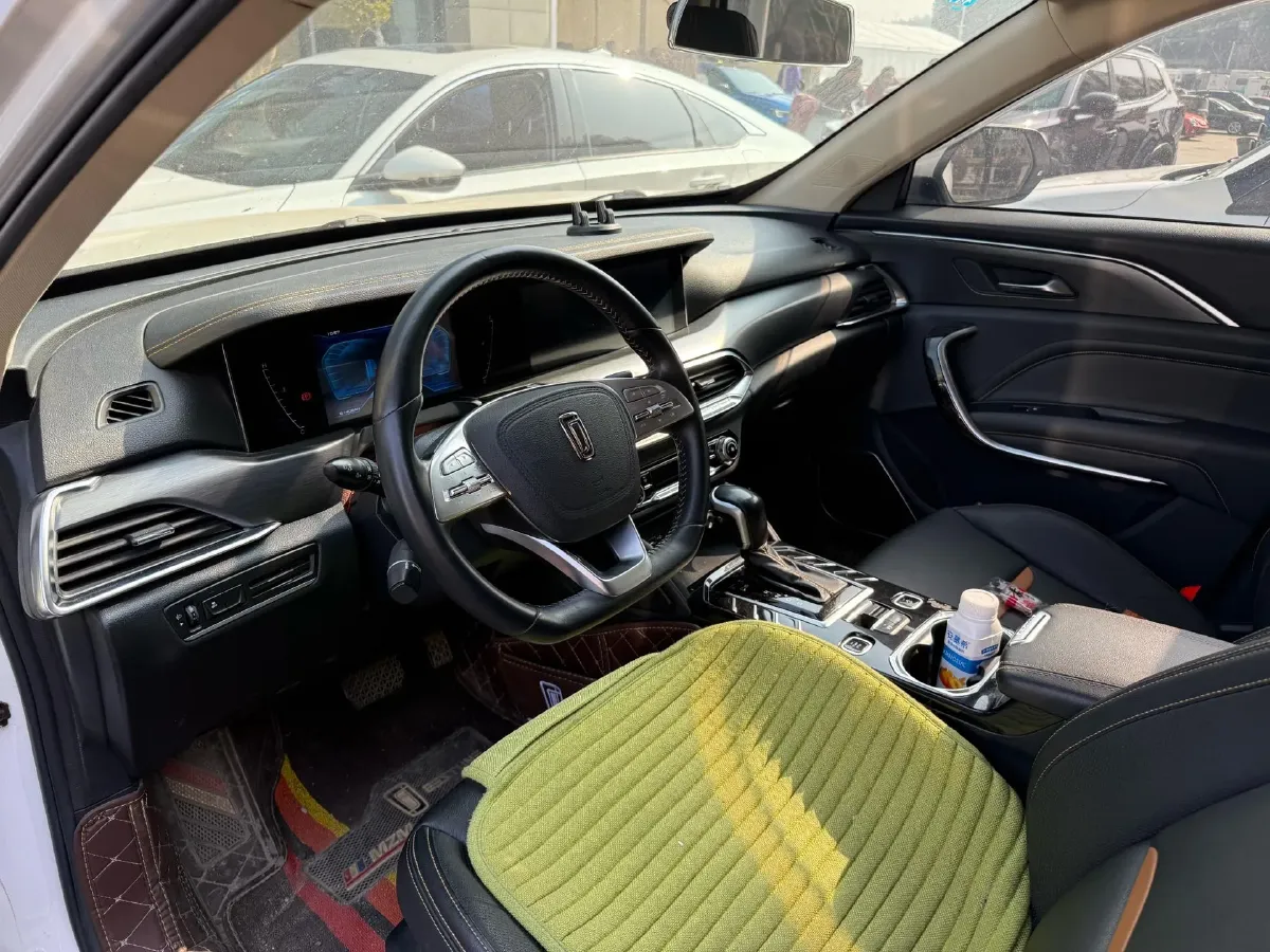 2019 Bestune T77 1.2T 143HP L4 7DCT,autocango,china used car exporter,china ev exporter,chinese used car exporter,chinese used ev exporter