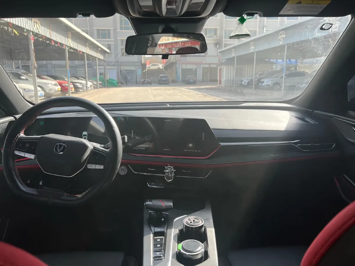 2024 ChangAn X5 PLUS 1.5T 188HP L4 7DCT,autocango,china used car exporter,china ev exporter,chinese used car exporter,chinese used ev exporter