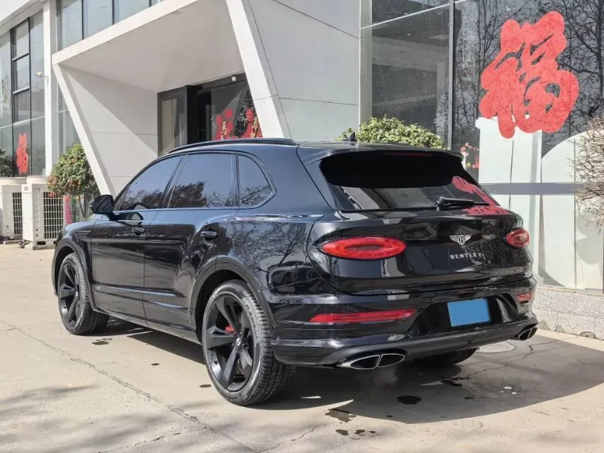 2021 Bentley Bentayga 4.0T 550HP V8 8AT,autocango,china used car exporter,china ev exporter,chinese used car exporter,chinese used ev exporter