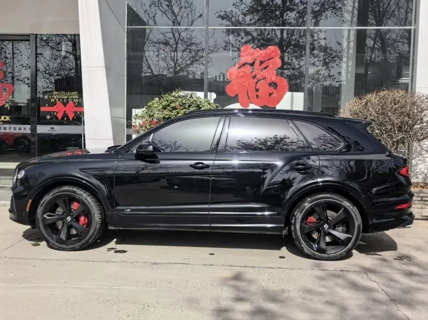 2021 Bentley Bentayga 4.0T 550HP V8 8AT,autocango,china used car exporter,china ev exporter,chinese used car exporter,chinese used ev exporter