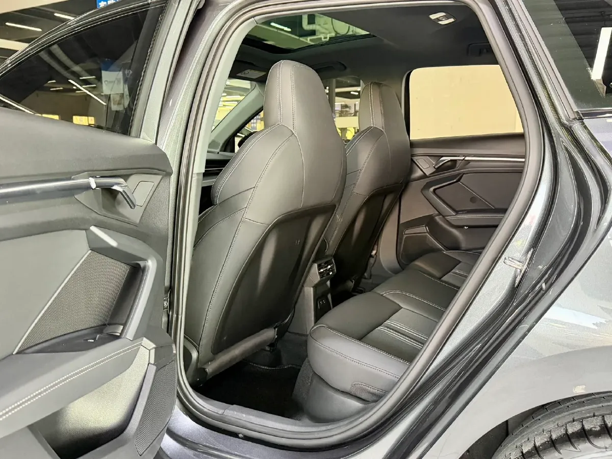 2022 Audi A3 1.4T 150HP L4 7DCT,autocango,china used car exporter,china ev exporter,chinese used car exporter,chinese used ev exporter