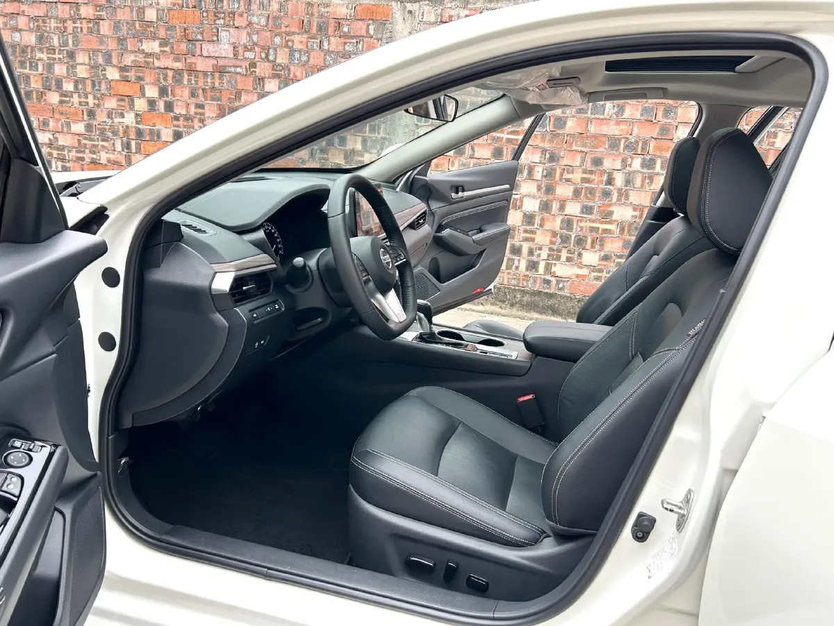 2021 Nissan Teana 2.0L 156HP L4 CVT,autocango,china used car exporter,china ev exporter,chinese used car exporter,chinese used ev exporter