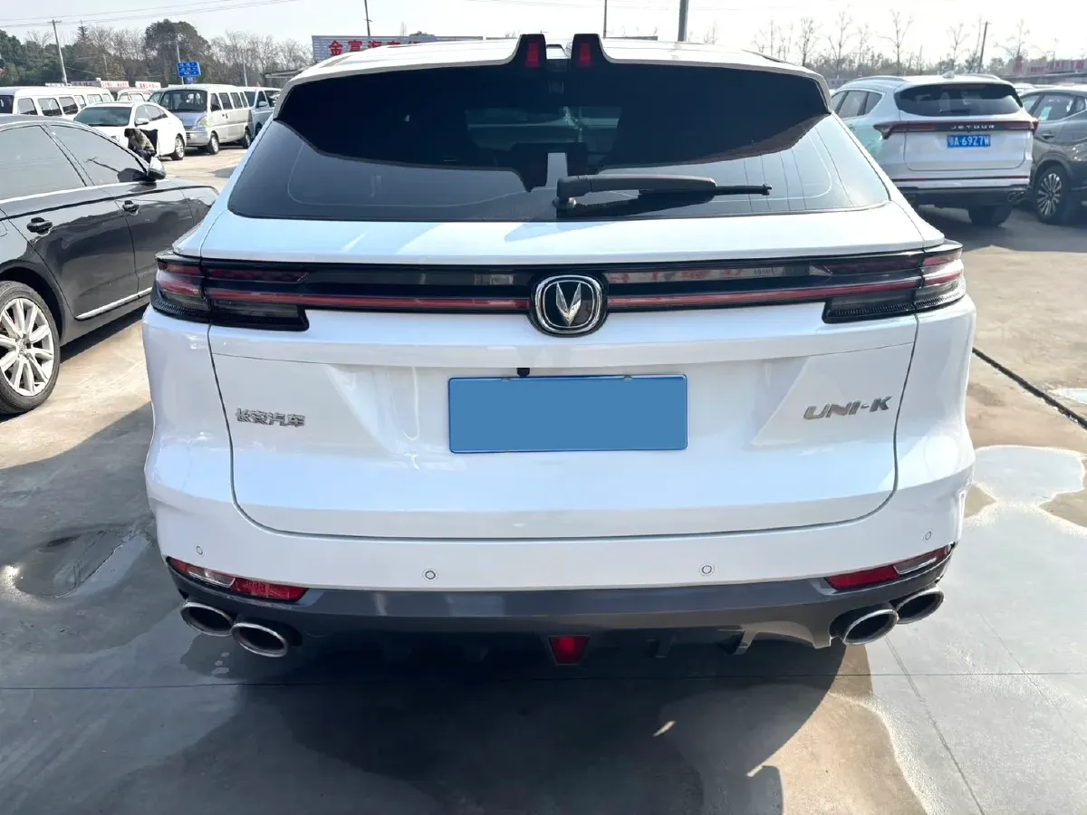 2021 ChangAn UNI-K 2.0T 233HP L4 8AT,autocango,china used car exporter,china ev exporter,chinese used car exporter,chinese used ev exporter