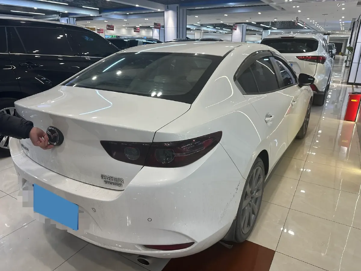 2020 Mazda 3 Axela 2.0L 158HP L4 6AT,autocango,china used car exporter,china ev exporter,chinese used car exporter,chinese used ev exporter