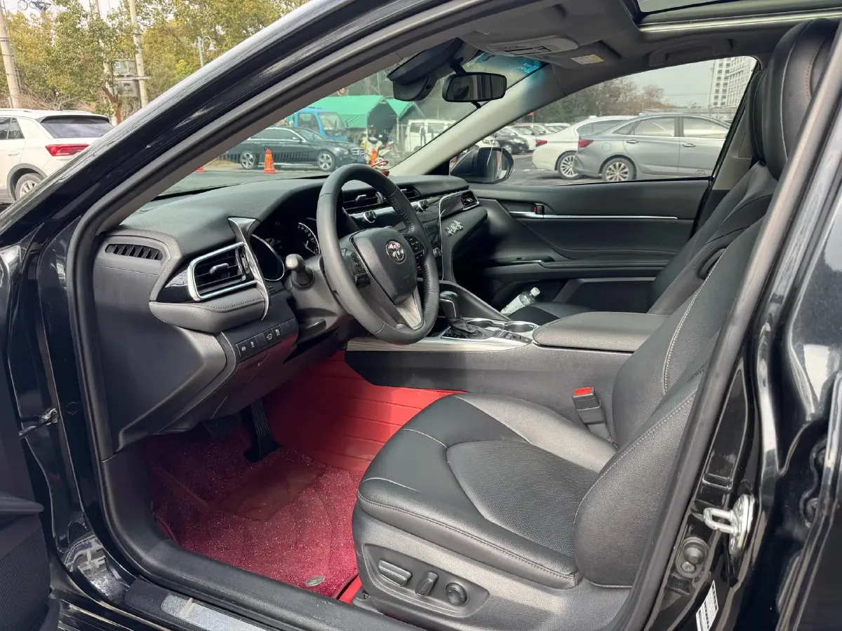 2019 Toyota Camry 2.5L 178HP L4 E-CVT Hybrid,autocango,china used car exporter,china ev exporter,chinese used car exporter,chinese used ev exporter