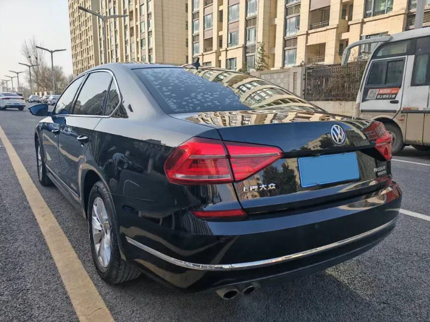 2017 Volkswagen Passat 1.8T 180HP L4 7DCT,autocango,china used car exporter,china ev exporter,chinese used car exporter,chinese used ev exporter
