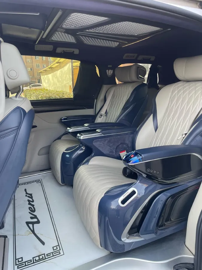 2022 Buick GL8 2.0T 237HP L4 9AT,autocango,china used car exporter,china ev exporter,chinese used car exporter,chinese used ev exporter