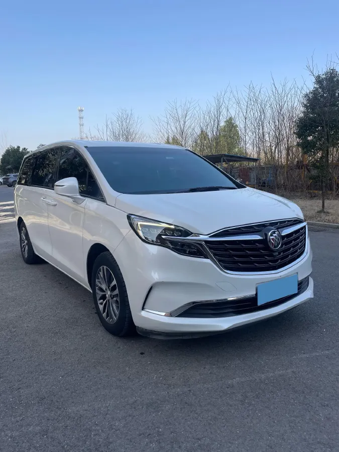 2022 Buick GL8 2.0T 237HP L4 9AT,autocango,china used car exporter,china ev exporter,chinese used car exporter,chinese used ev exporter