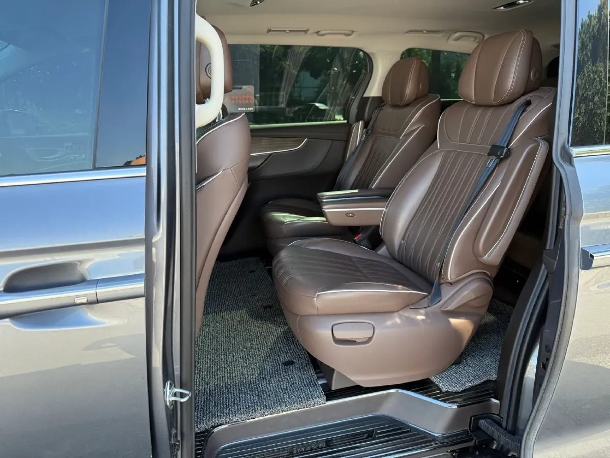 2022 Roewe iMAX8 BEV 90KWH,autocango,china used car exporter,china ev exporter,chinese used car exporter,chinese used ev exporter