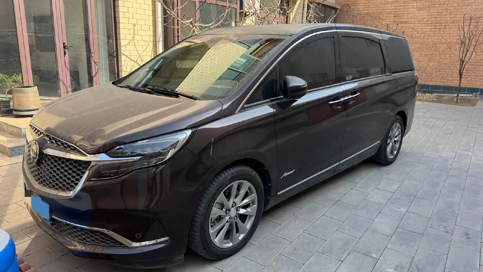 2022 Buick GL8 2.0T 237HP L4 9AT,autocango,china used car exporter,china ev exporter,chinese used car exporter,chinese used ev exporter