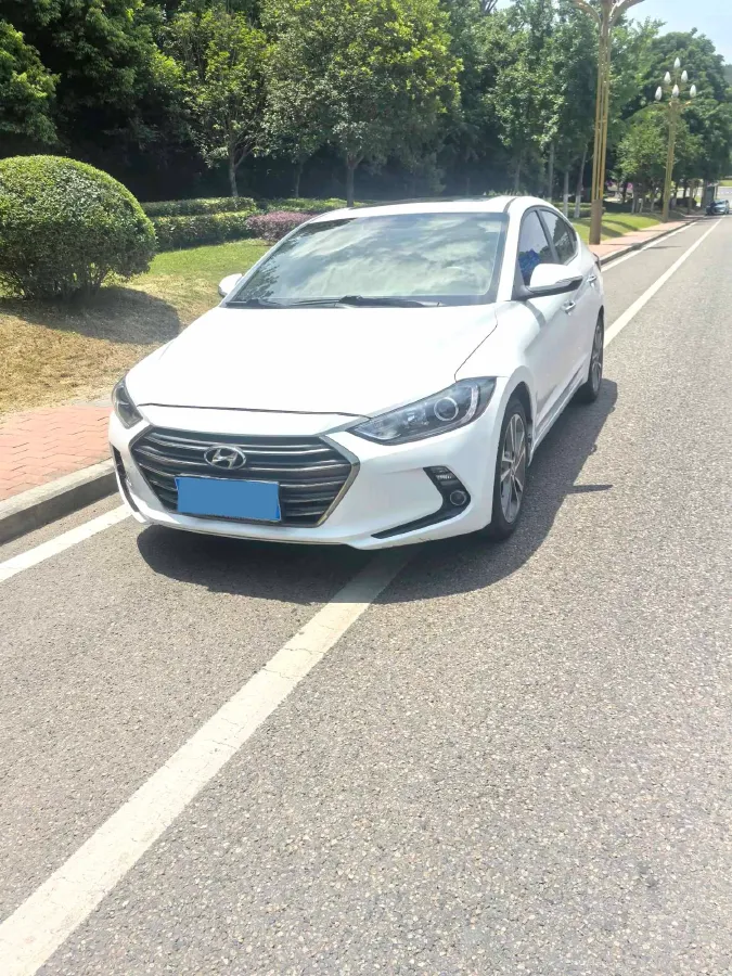 2016 Hyundai Elantra 1.6L 130HP L4 6AT,autocango,china used car exporter,china ev exporter,chinese used car exporter,chinese used ev exporter