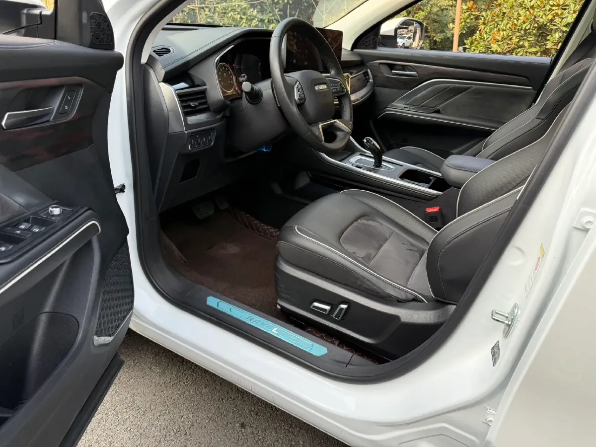2021 Haval H6 1.5T 150HP L4 7DCT,autocango,china used car exporter,china ev exporter,chinese used car exporter,chinese used ev exporter
