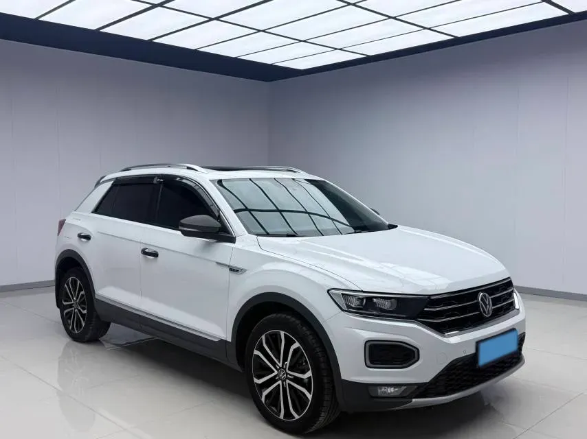 2022 Volkswagen T-Roc 1.4T 150HP L4 7DCT,autocango,china used car exporter,china ev exporter,chinese used car exporter,chinese used ev exporter