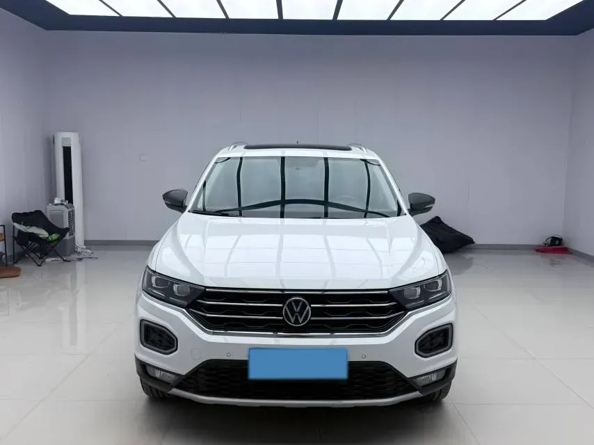 2022 Volkswagen T-Roc 1.4T 150HP L4 7DCT,autocango,china used car exporter,china ev exporter,chinese used car exporter,chinese used ev exporter