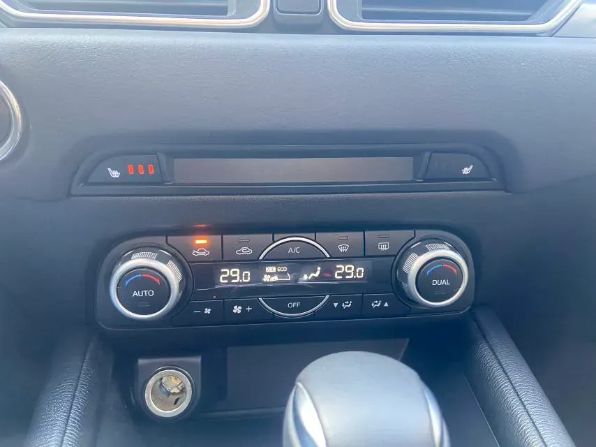 2022 MAXUS XinTu V90 2.0T 150HP L4 6AT,autocango,china used car exporter,china ev exporter,chinese used car exporter,chinese used ev exporter