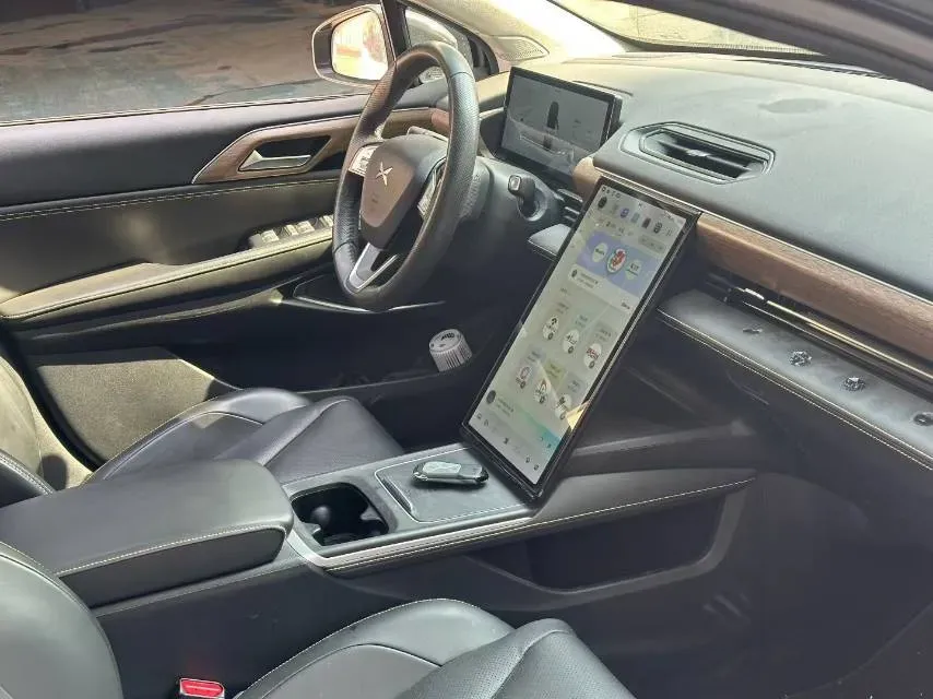 2024 Xpeng P5 BEV 55.4KWH,autocango,china used car exporter,china ev exporter,chinese used car exporter,chinese used ev exporter