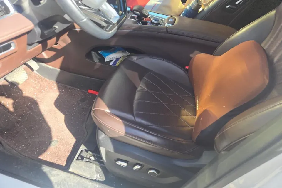 2024 Chery Tiggo 8 PRO 2.0T 254HP L4 7DCT,autocango,china used car exporter,china ev exporter,chinese used car exporter,chinese used ev exporter