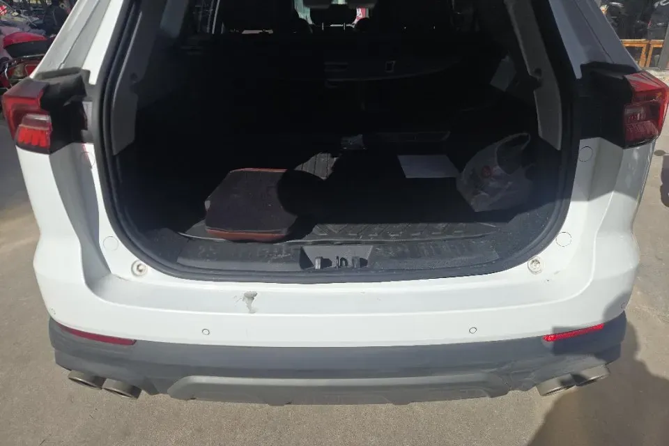 2024 Chery Tiggo 8 PRO 2.0T 254HP L4 7DCT,autocango,china used car exporter,china ev exporter,chinese used car exporter,chinese used ev exporter