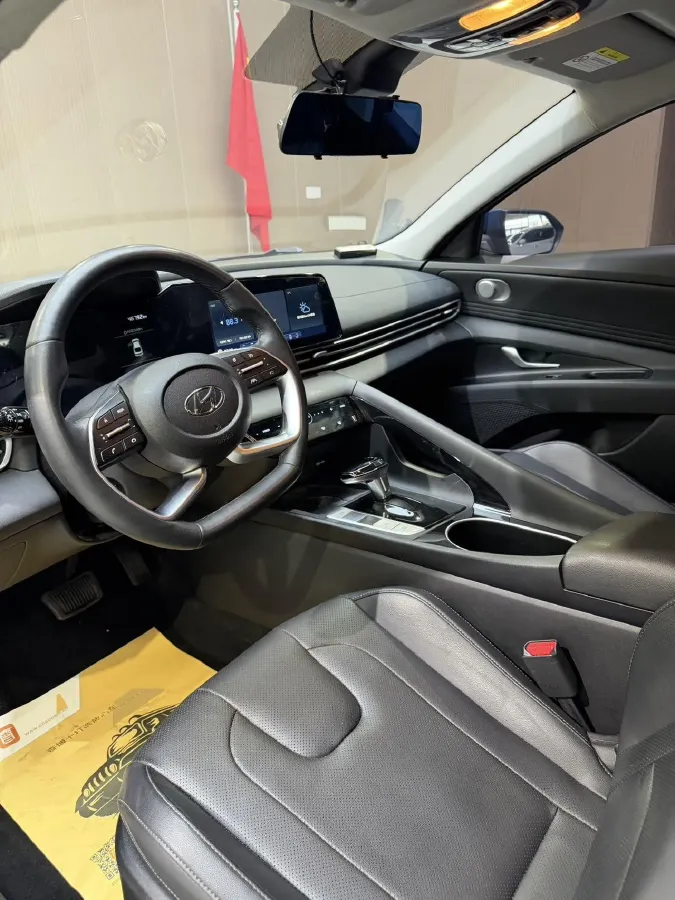 2022 Hyundai Elantra 1.5L 115HP L4 CVT,autocango,china used car exporter,china ev exporter,chinese used car exporter,chinese used ev exporter