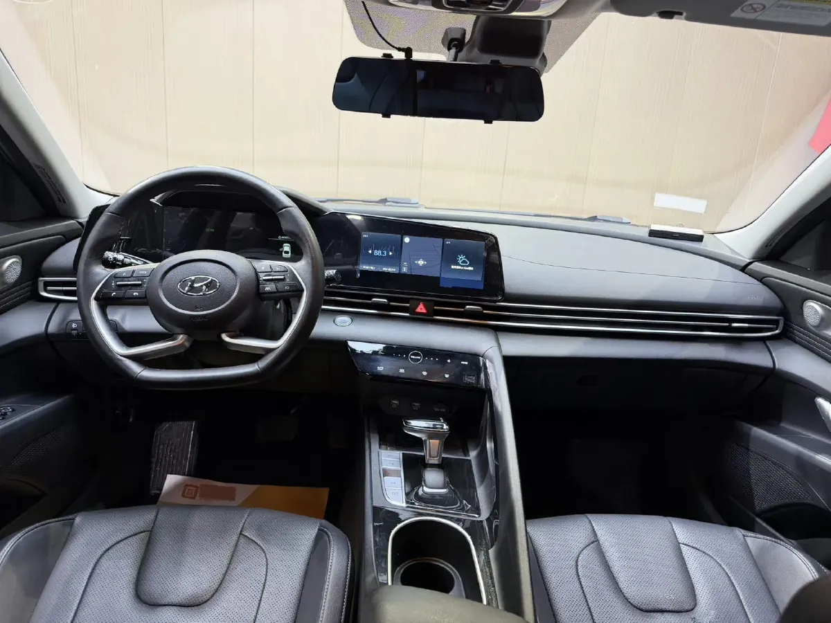 2022 Hyundai Elantra 1.5L 115HP L4 CVT,autocango,china used car exporter,china ev exporter,chinese used car exporter,chinese used ev exporter