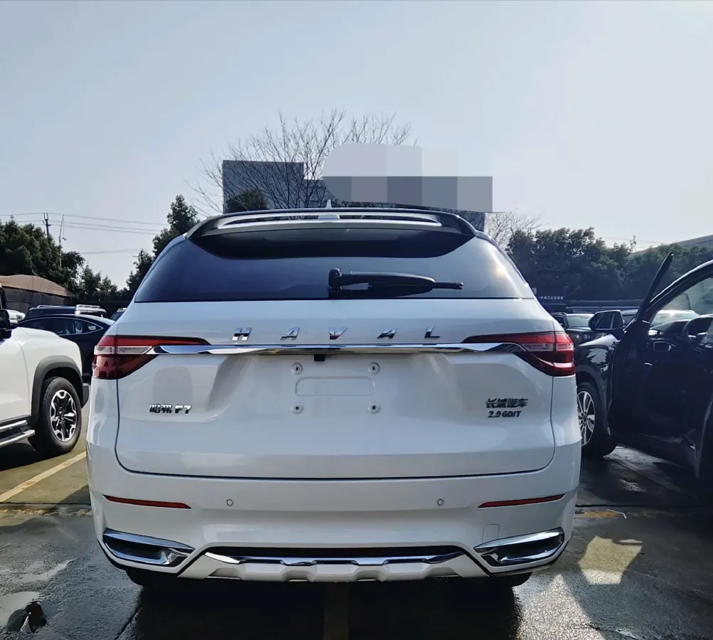 2019 Haval F7 2.0T 197HP L4 7DCT,autocango,china used car exporter,china ev exporter,chinese used car exporter,chinese used ev exporter