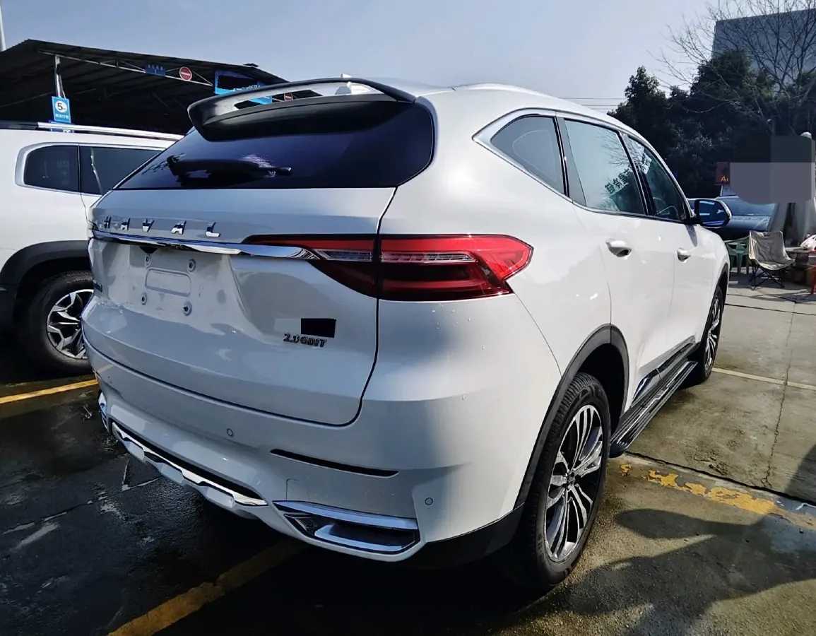 2019 Haval F7 2.0T 197HP L4 7DCT,autocango,china used car exporter,china ev exporter,chinese used car exporter,chinese used ev exporter