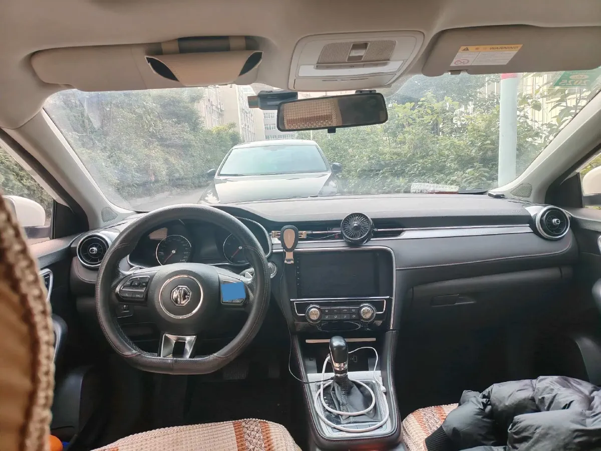 2019 MAXUS D60 1.5T 169HP L4 7DCT,autocango,china used car exporter,china ev exporter,chinese used car exporter,chinese used ev exporter