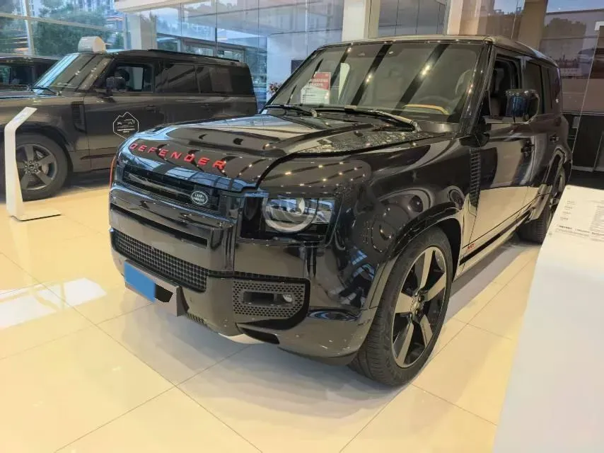 2024 Land Rover Defender 5.0T 525HP V8 8AT,autocango,china used car exporter,china ev exporter,chinese used car exporter,chinese used ev exporter