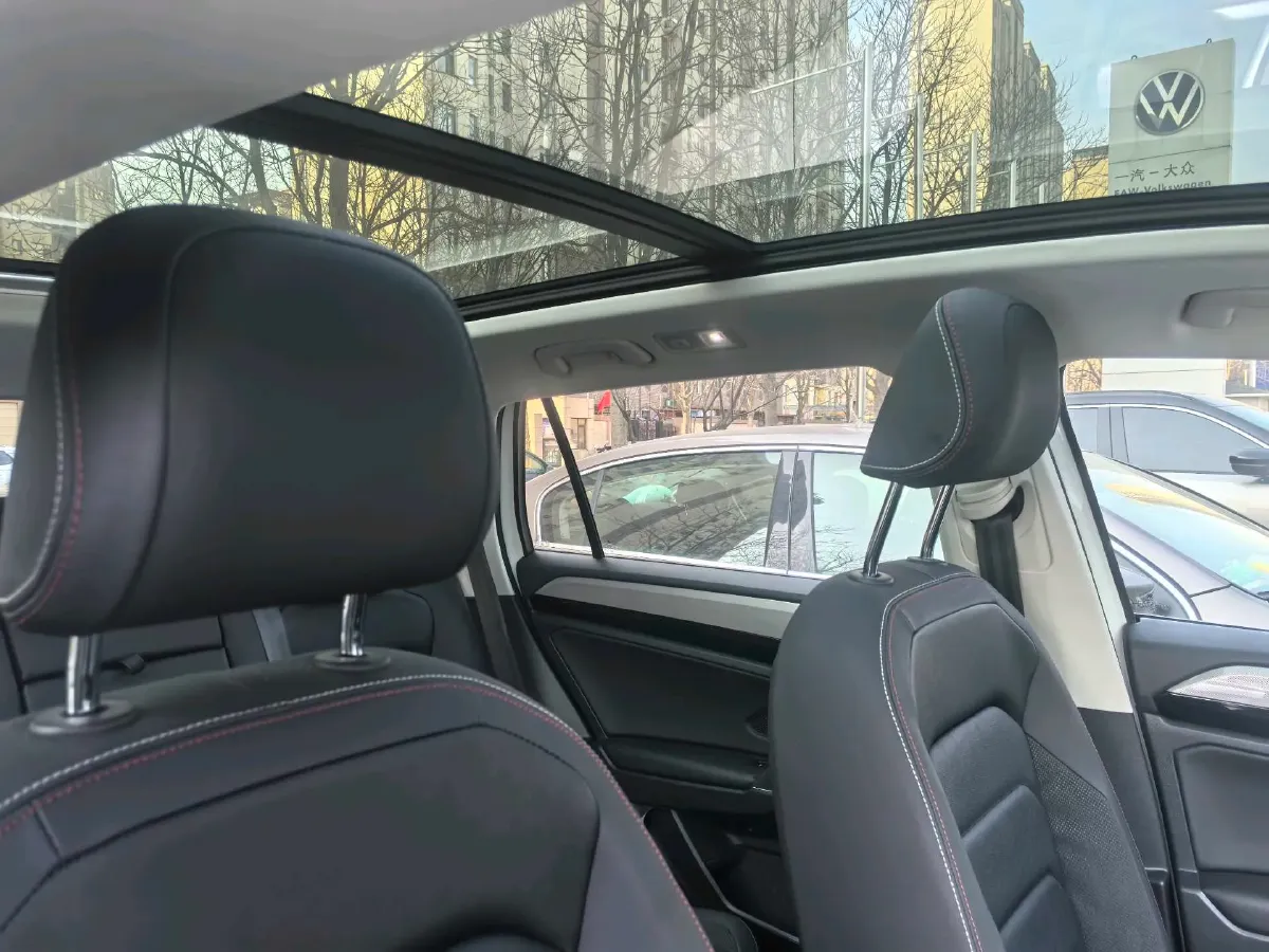 2022 Volkswagen Tayron 1.4T 150HP L4 7DCT,autocango,china used car exporter,china ev exporter,chinese used car exporter,chinese used ev exporter