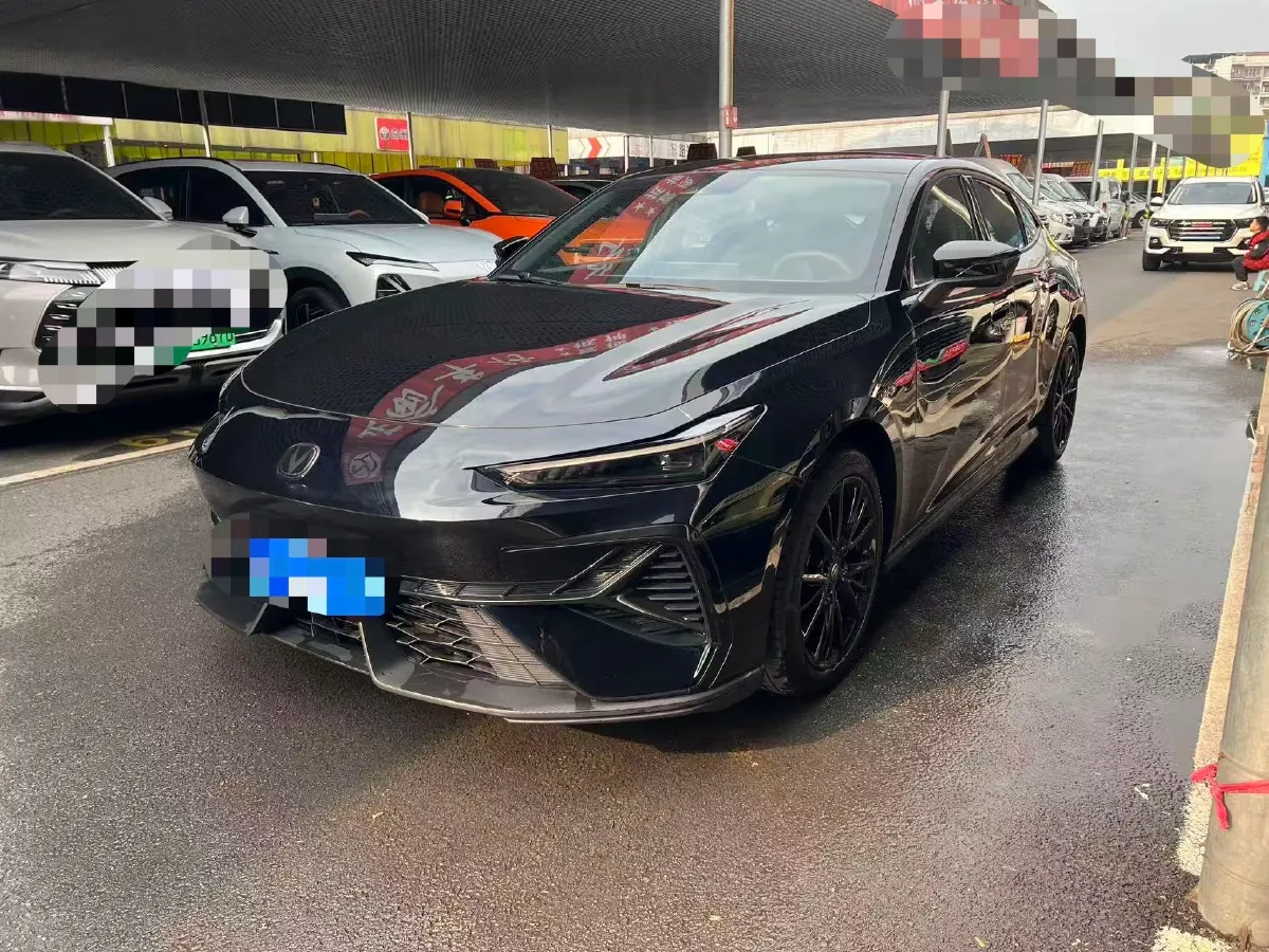 2025 ChangAn UNI-V 1.5T 192HP L4 7DCT,autocango,china used car exporter,china ev exporter,chinese used car exporter,chinese used ev exporter