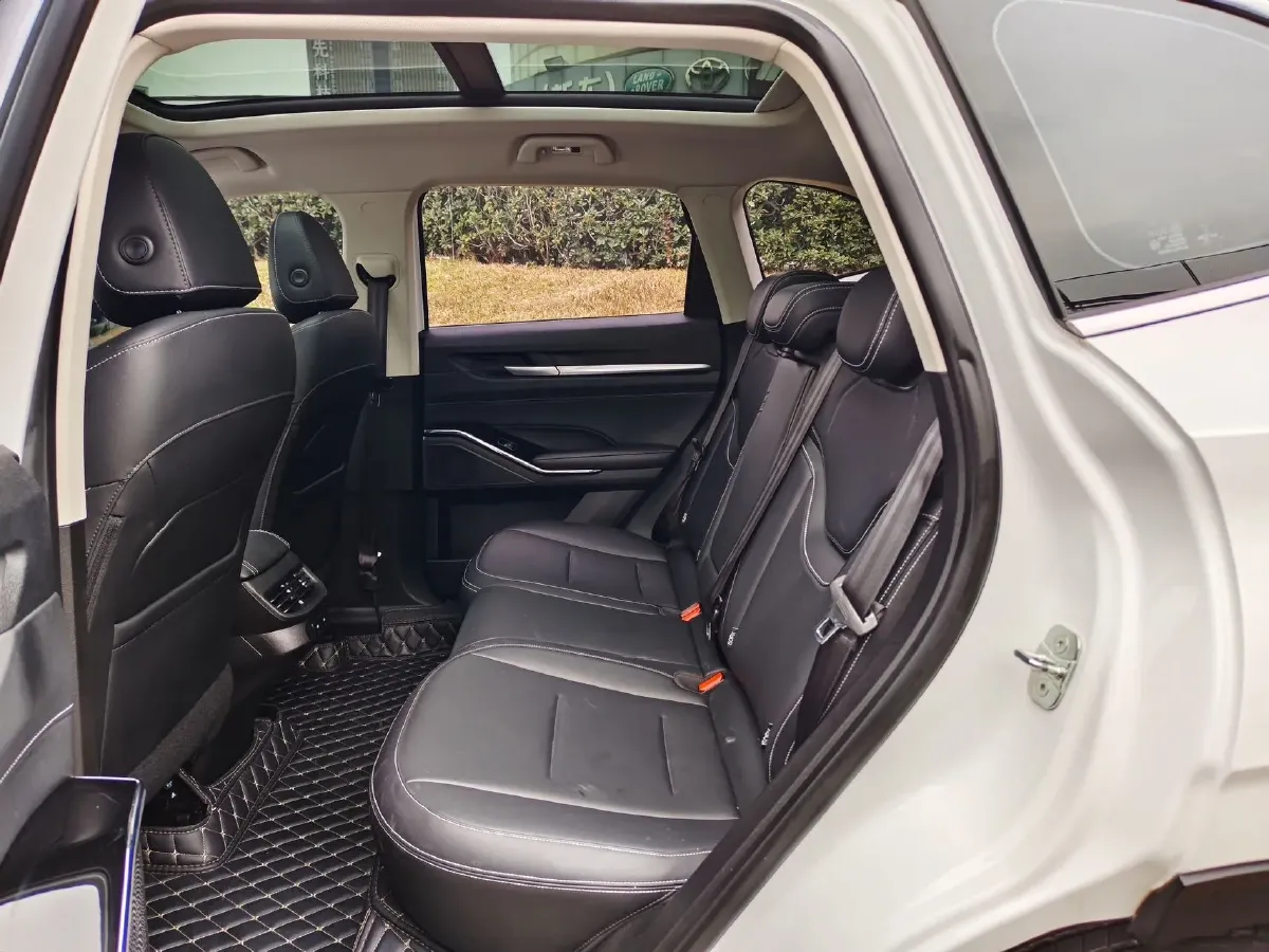 2021 Haval H6 1.5T 150HP L4 7DCT,autocango,china used car exporter,china ev exporter,chinese used car exporter,chinese used ev exporter