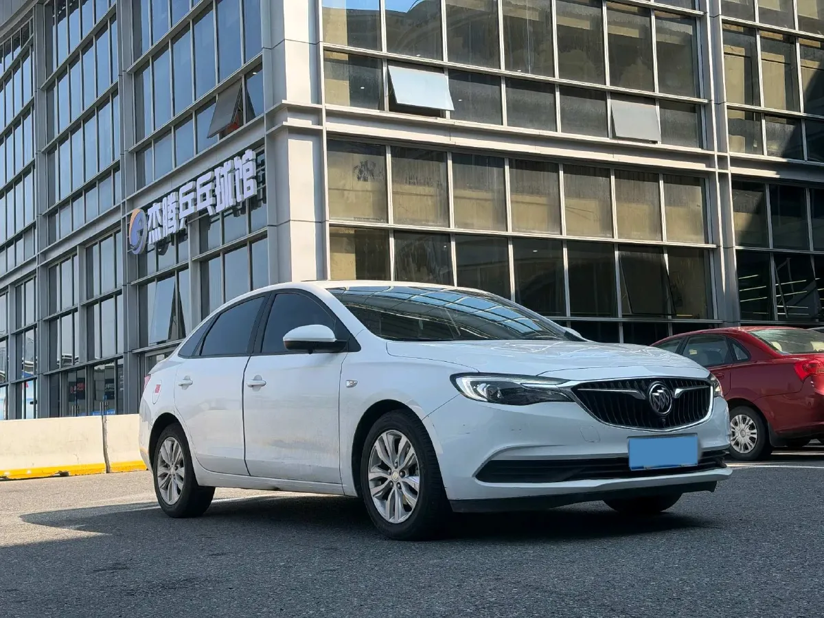 2021 Buick Excelle 1.5L 113HP L4 6AT,autocango,china used car exporter,china ev exporter,chinese used car exporter,chinese used ev exporter
