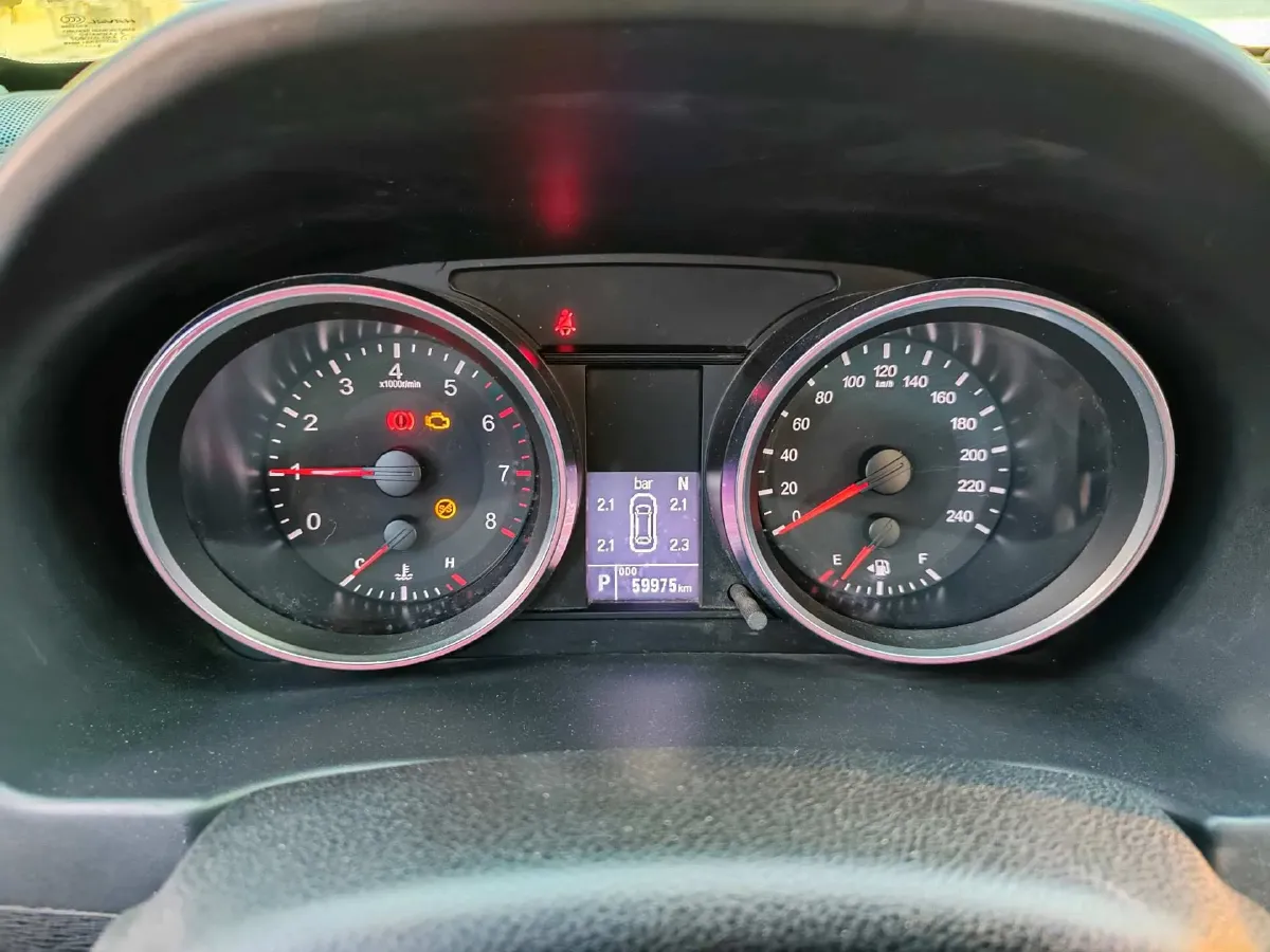 2018 Haval M6 1.5T 150HP L4 7DCT,autocango,china used car exporter,china ev exporter,chinese used car exporter,chinese used ev exporter