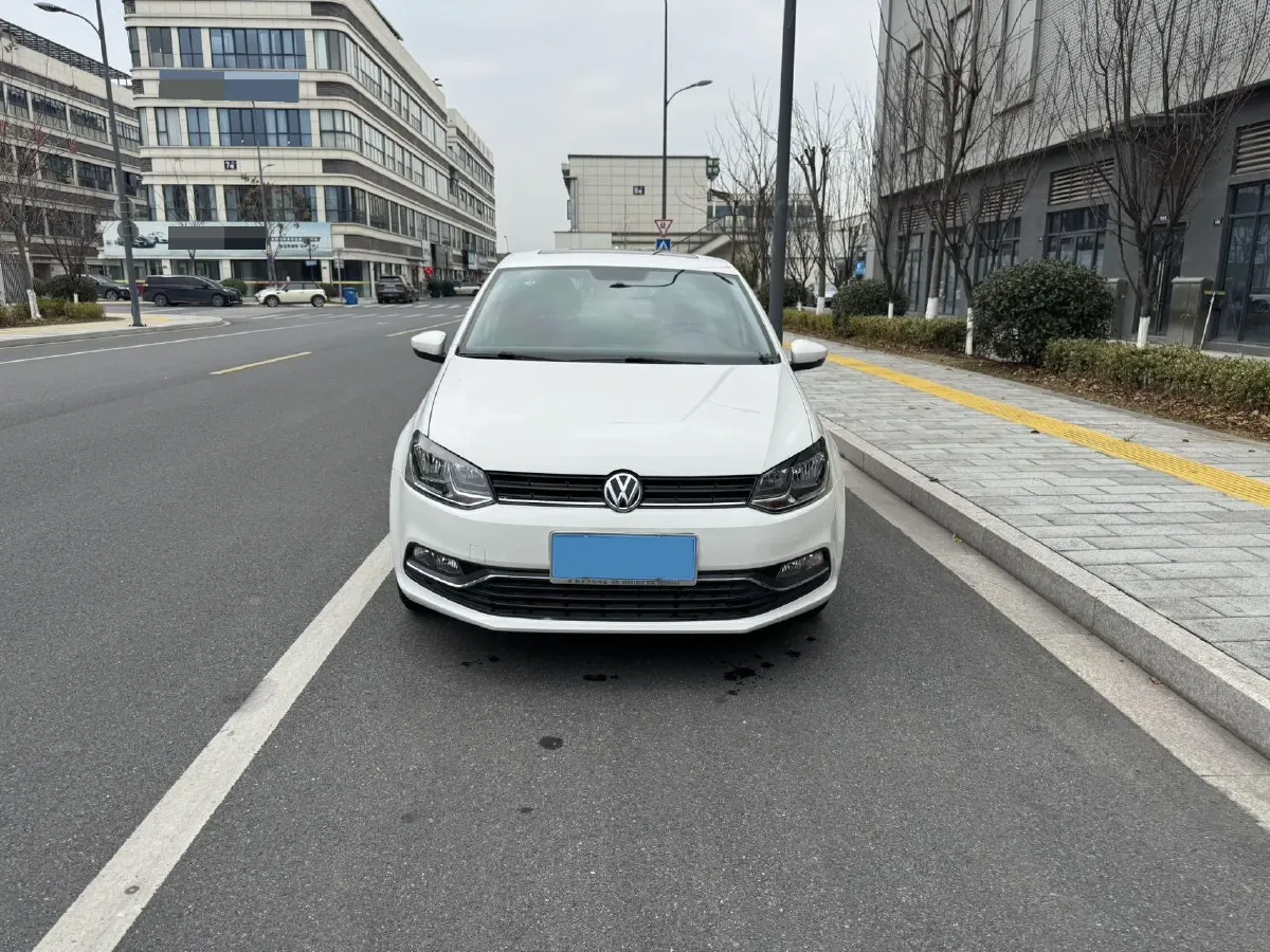 2016 Volkswagen Polo 1.6L 110HP L4 6AT,autocango,china used car exporter,china ev exporter,chinese used car exporter,chinese used ev exporter
