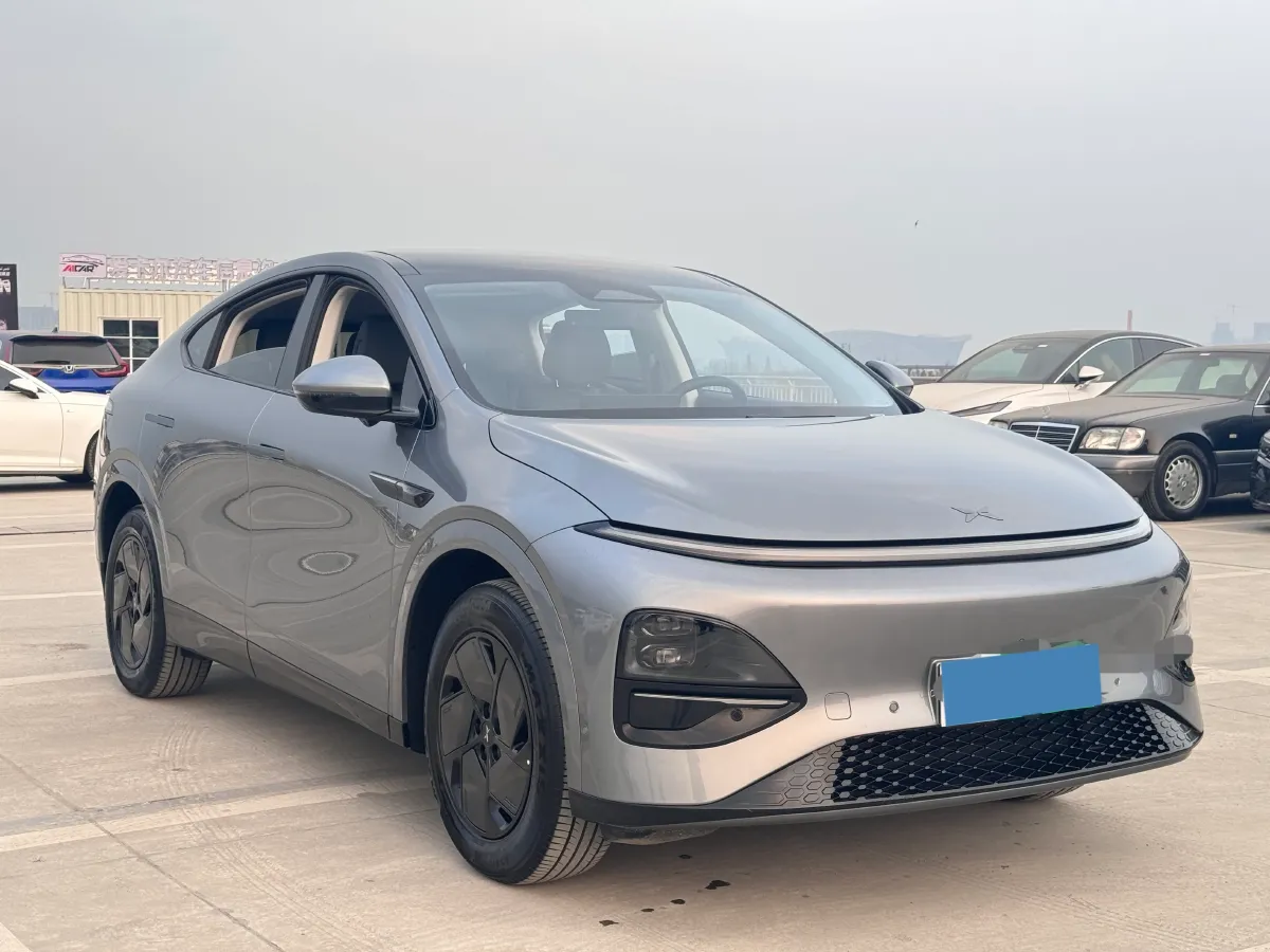 2025 Xpeng G6 BEV 68.5KWH,autocango,china used car exporter,china ev exporter,chinese used car exporter,chinese used ev exporter