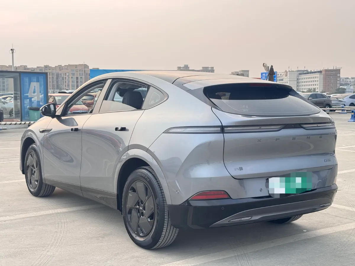 2025 Xpeng G6 BEV 68.5KWH,autocango,china used car exporter,china ev exporter,chinese used car exporter,chinese used ev exporter