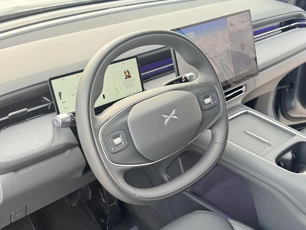 2025 Xpeng G6 BEV 68.5KWH,autocango,china used car exporter,china ev exporter,chinese used car exporter,chinese used ev exporter