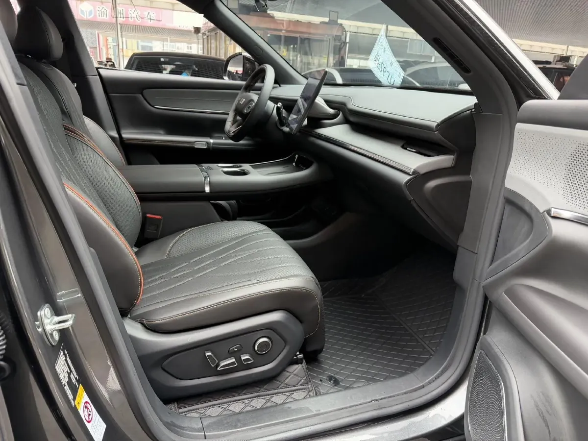 2025 ChangAn QiYuan Q07 1.5L 98HP L4 E-CVT PHEV,autocango,china used car exporter,china ev exporter,chinese used car exporter,chinese used ev exporter