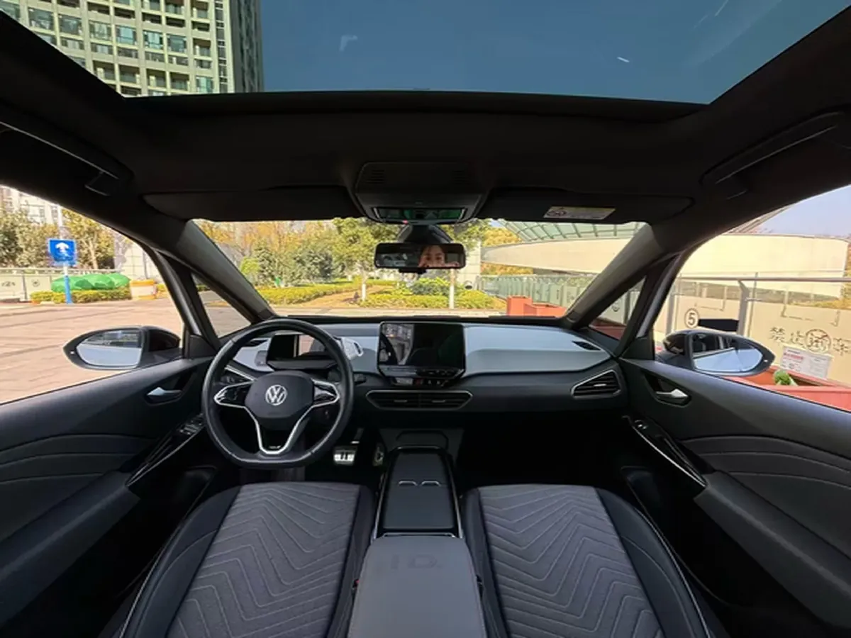 2023 Volkswagen ID.3 BEV 52.8KWH,autocango,china used car exporter,china ev exporter,chinese used car exporter,chinese used ev exporter