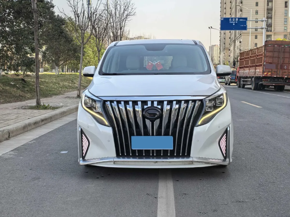 2021 GAC Trumpchi M8 2.0T 252HP L4 8AT,autocango,china used car exporter,china ev exporter,chinese used car exporter,chinese used ev exporter