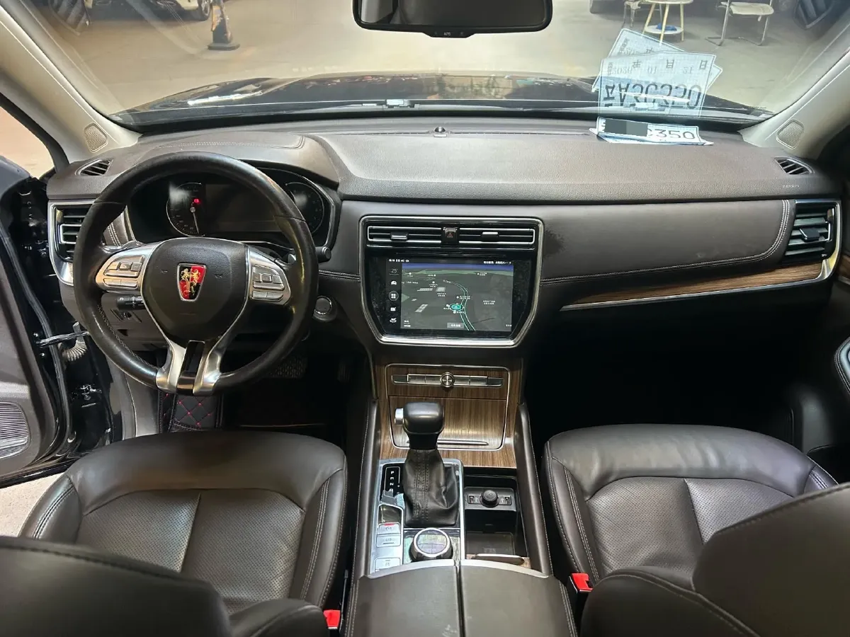 2019 Roewe RX8 2.0T 222HP L4 6AT,autocango,china used car exporter,china ev exporter,chinese used car exporter,chinese used ev exporter