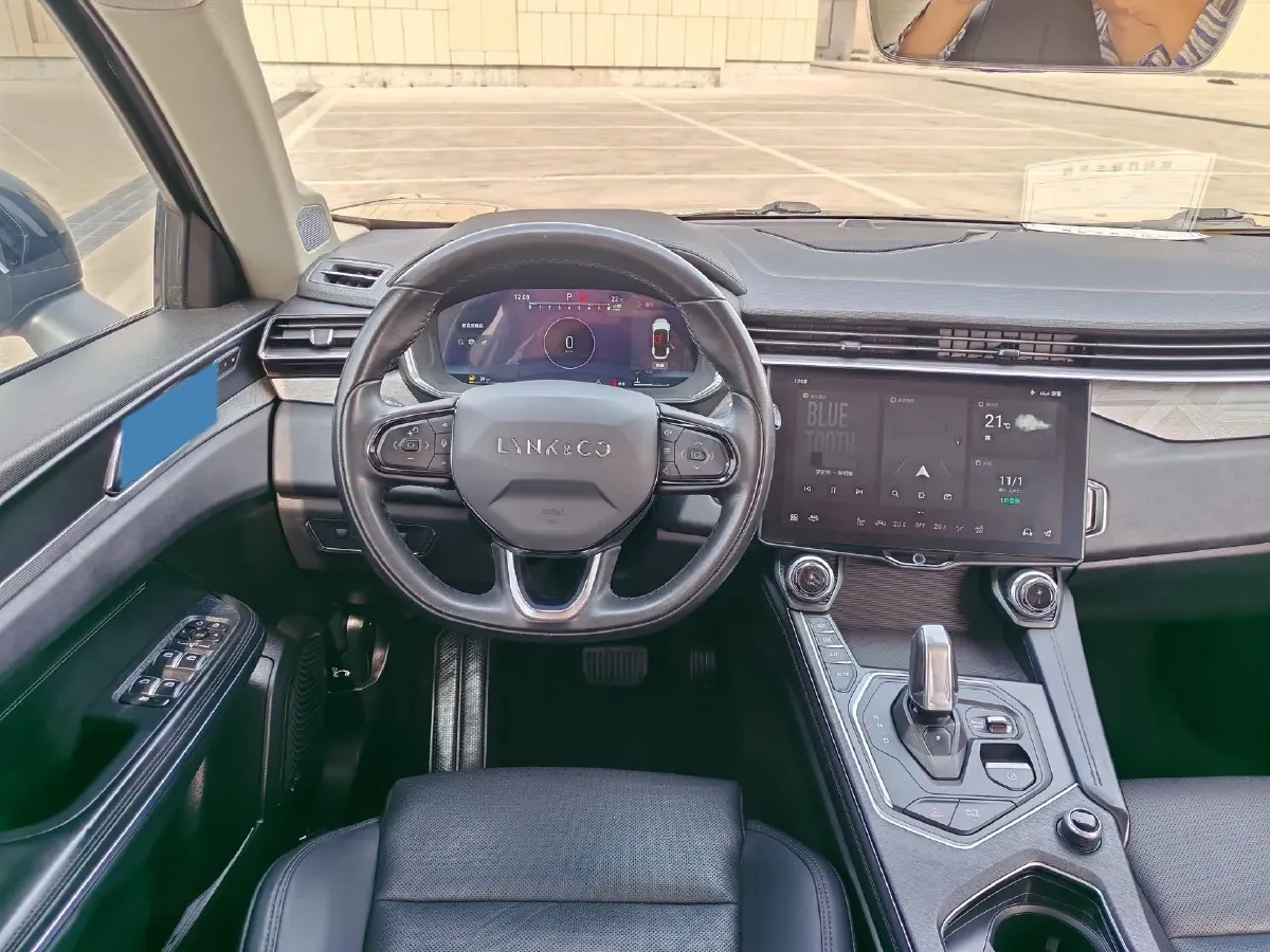 2021 LYNK&CO 01 2.0T 218HP L4 8AT,autocango,china used car exporter,china ev exporter,chinese used car exporter,chinese used ev exporter