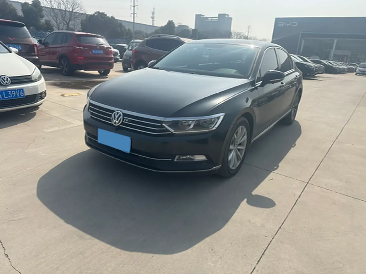 2019 Chevrolet Malibu XL 2.0T 241HP L4 9AT,autocango,china used car exporter,china ev exporter,chinese used car exporter,chinese used ev exporter