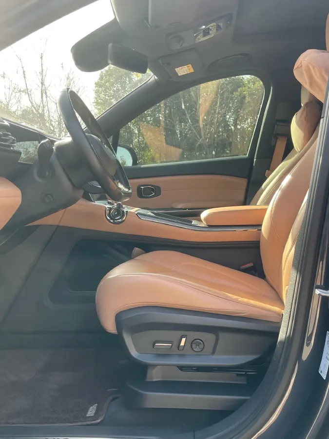 2022 NIO ES6 BEV 75KWH,autocango,china used car exporter,china ev exporter,chinese used car exporter,chinese used ev exporter