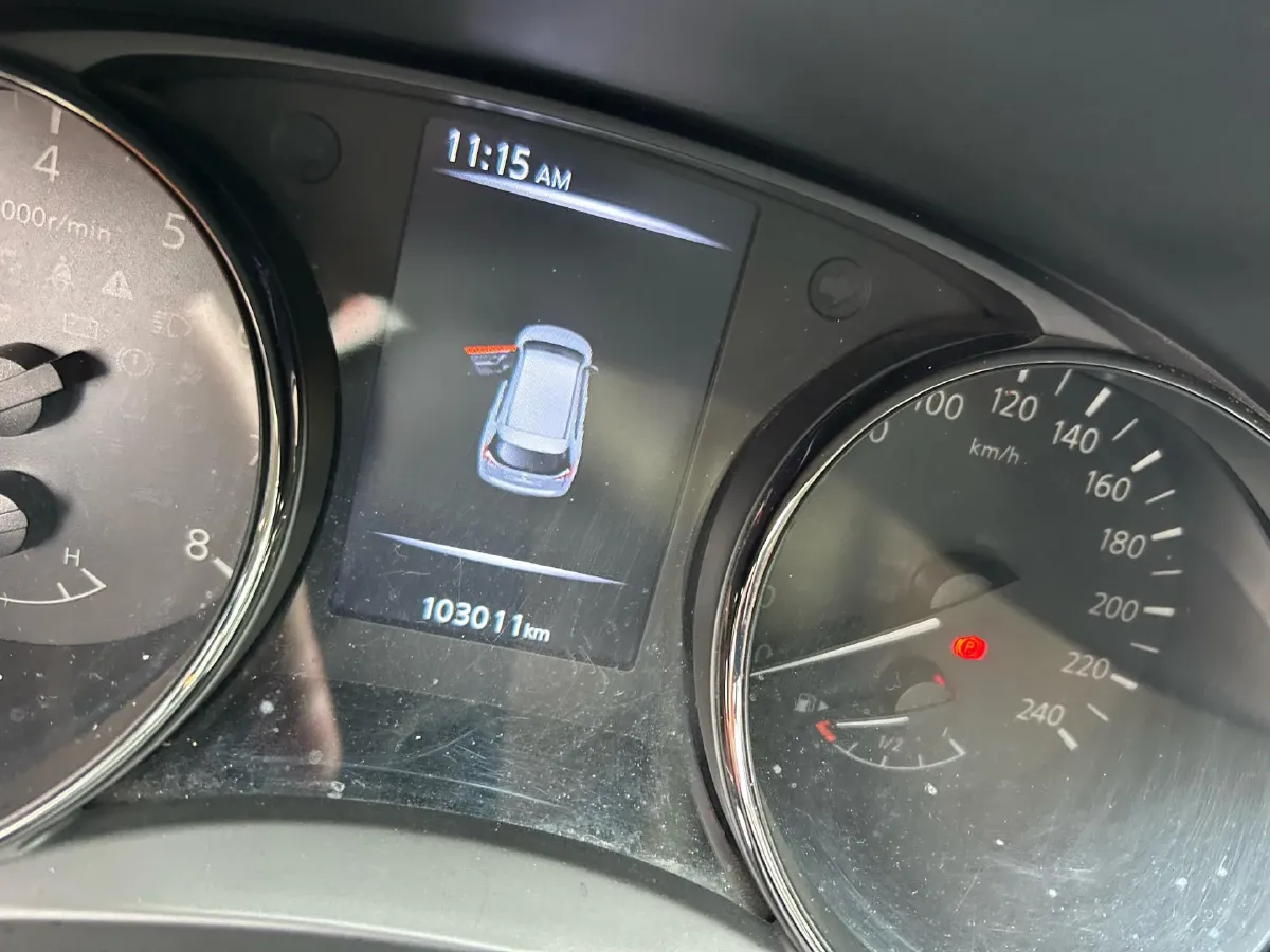 2020 Nissan X-Trail 2.0L 154HP L4 CVT,autocango,china used car exporter,china ev exporter,chinese used car exporter,chinese used ev exporter