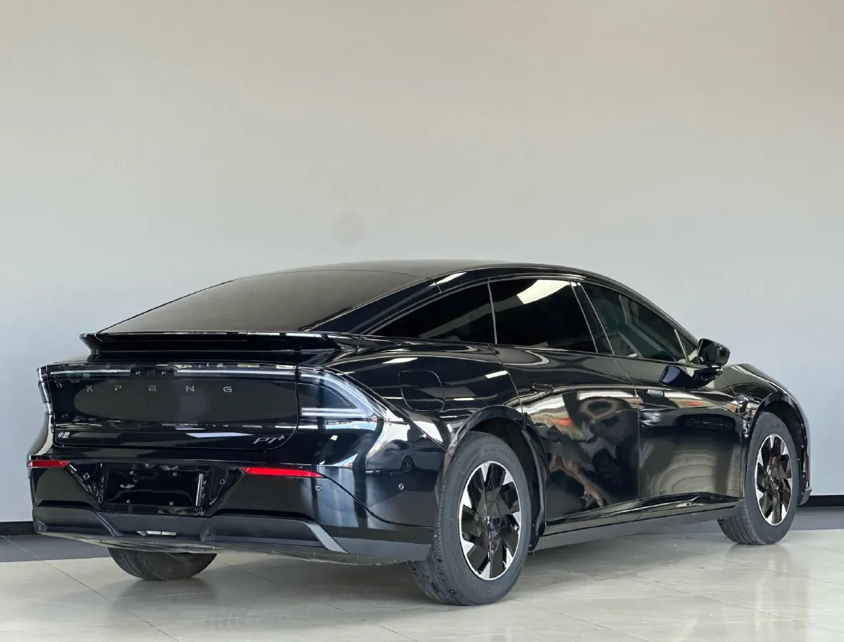 2024 Xpeng P7+ BEV 76.3KWH,autocango,china used car exporter,china ev exporter,chinese used car exporter,chinese used ev exporter