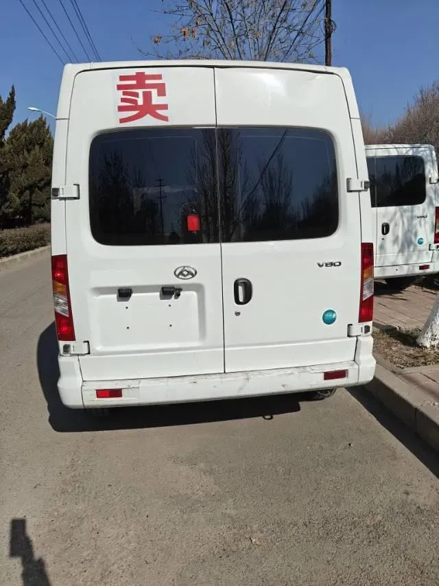 2023 MAXUS XinTu V80 2.0T 127HP L4 6MT,autocango,china used car exporter,china ev exporter,chinese used car exporter,chinese used ev exporter