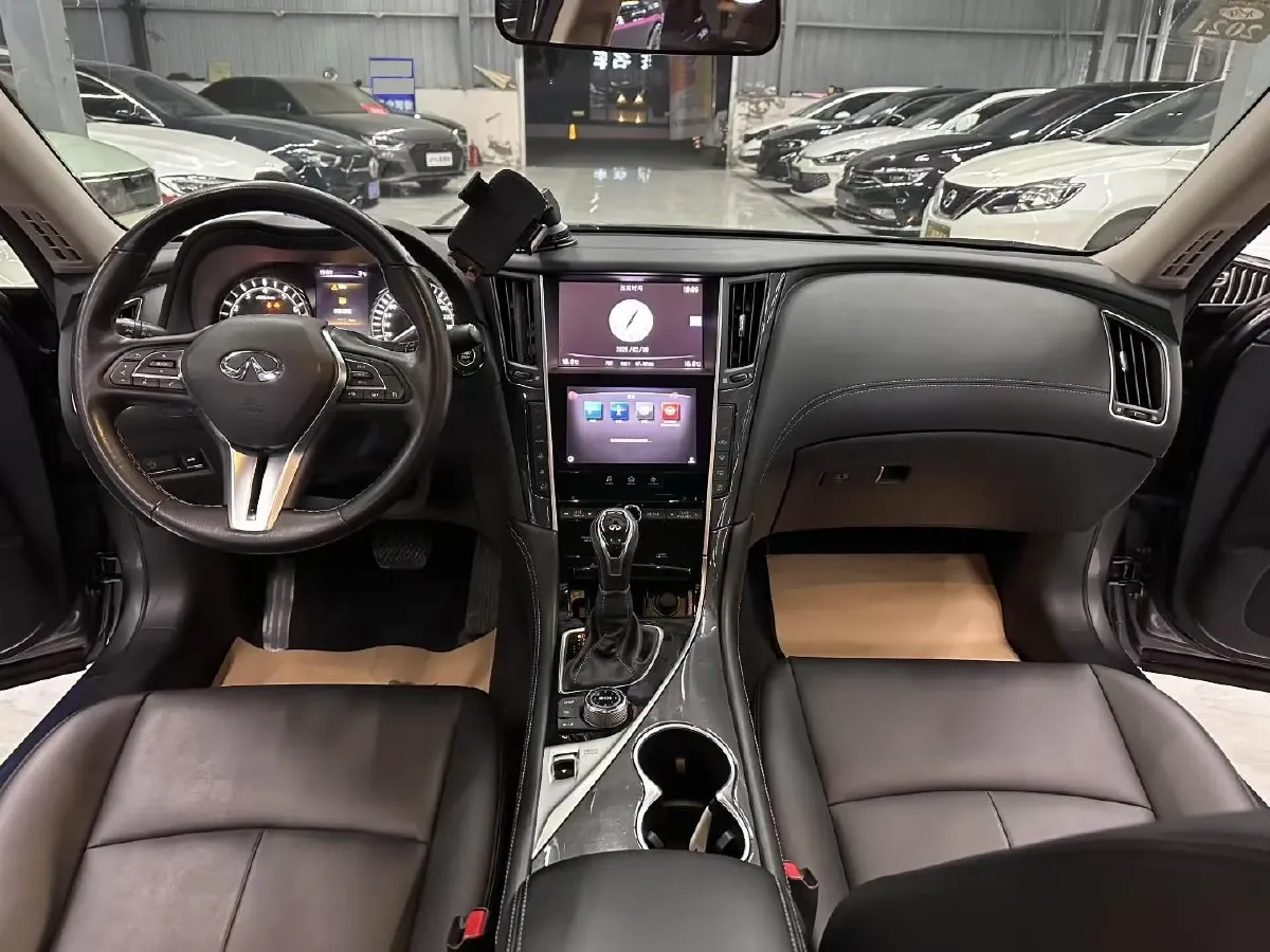 2018 MAXUS G10 2.0T 224HP L4 6AT,autocango,china used car exporter,china ev exporter,chinese used car exporter,chinese used ev exporter